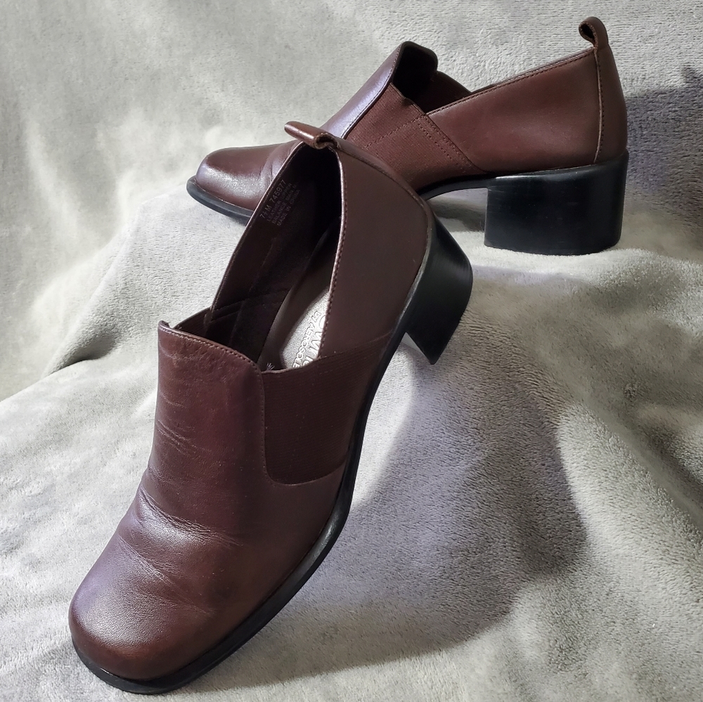 Aerosoles What's What Slipon Brown Leather Shoes 7 1/2 M